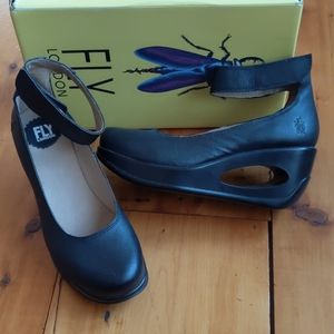 Fly London black leather cut out wedge heels 38